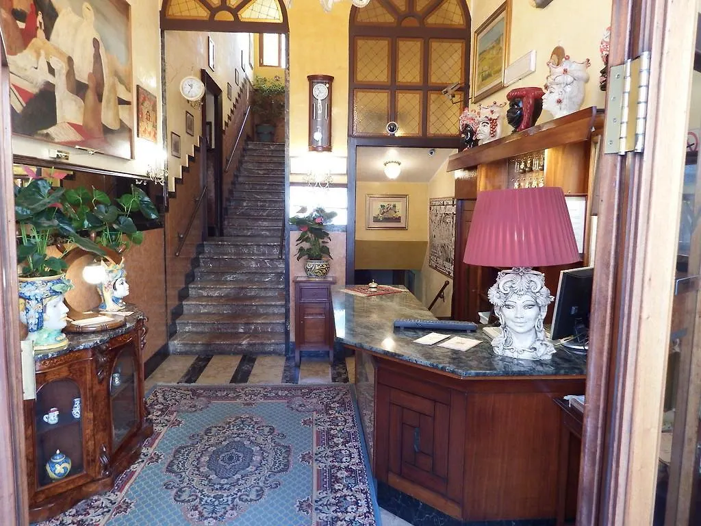 Hotel Touring Messina