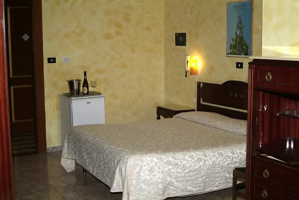 Hotel Touring Messina
