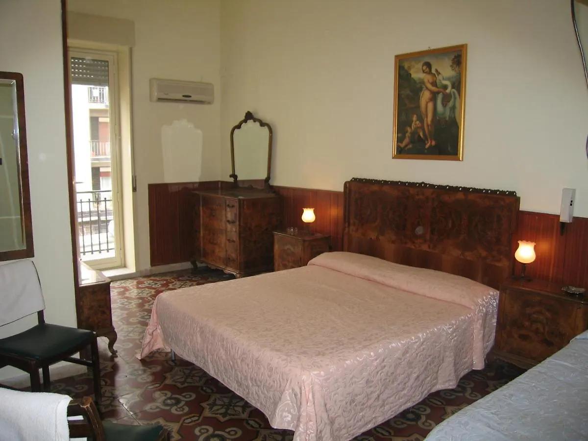 Hotel Touring Messina 3*,  Italien